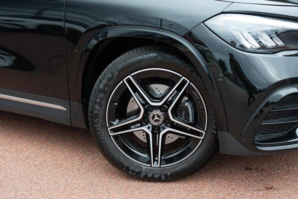 2025 Mercedes-Benz GLA-Class GLA200 Auto