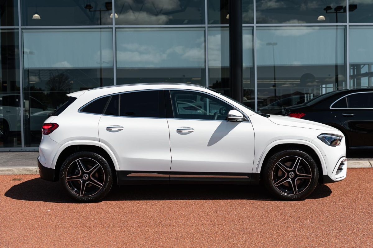 2025 Mercedes-Benz GLA-Class GLA200 Auto
