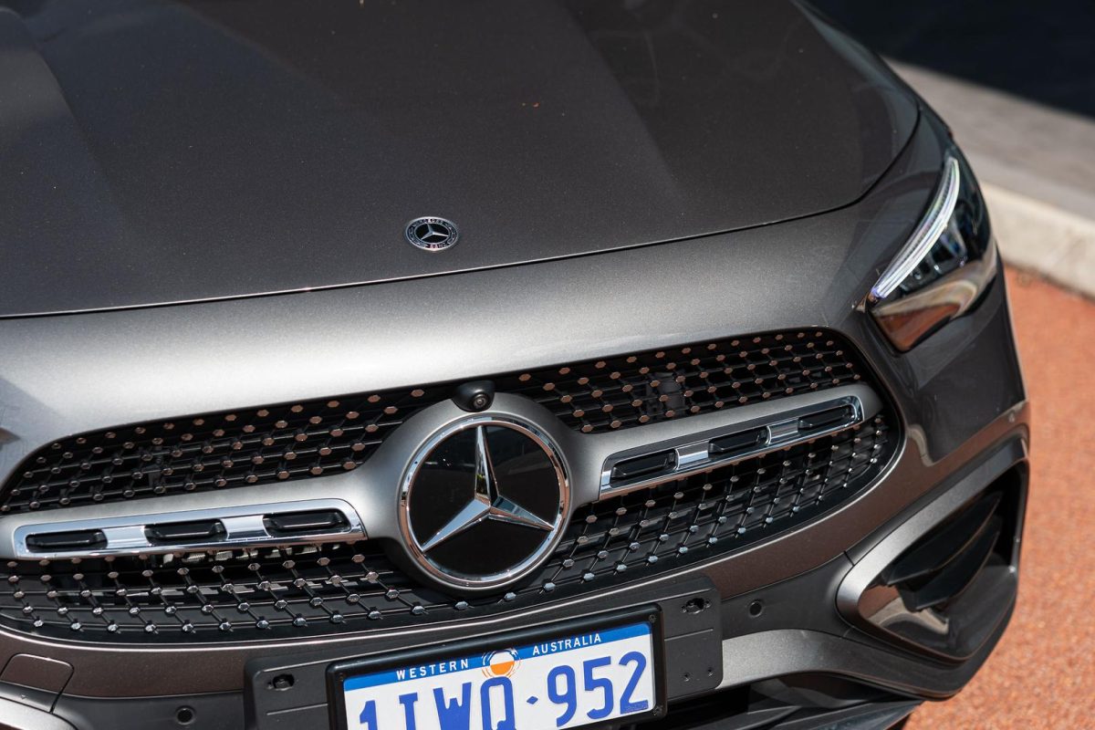 2025 Mercedes-Benz GLA-Class GLA200 Auto