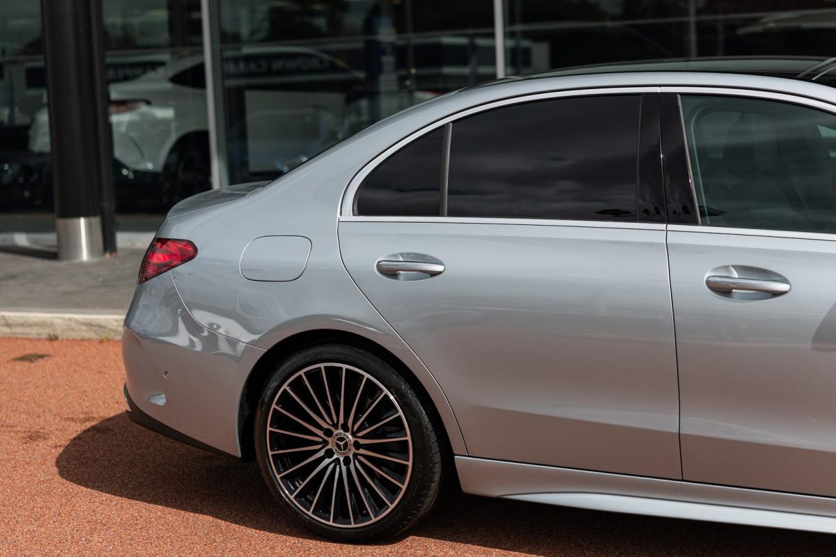 2025 Mercedes-Benz C-Class C300 Auto