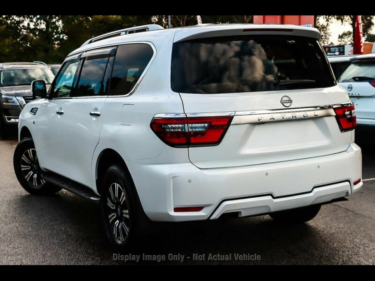 2026 Nissan Patrol TI-L Wagon (Moonstone White) New Car