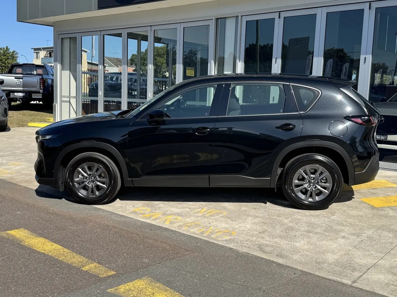 2026 Mazda CX-5 KM0HA0 G25 SKYACTIV-Drive i-ACTIV AWD Pure Jet Black 6 Speed Sports Automatic Wagon