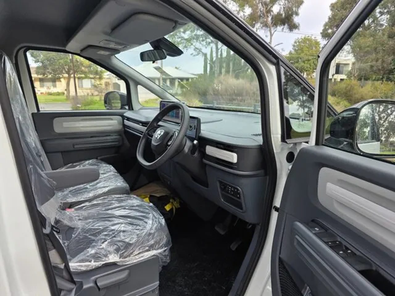 2026 LDV Edeliver 5 EVA1C Low Roof SWB Blanc White 1 Speed Automatic Van