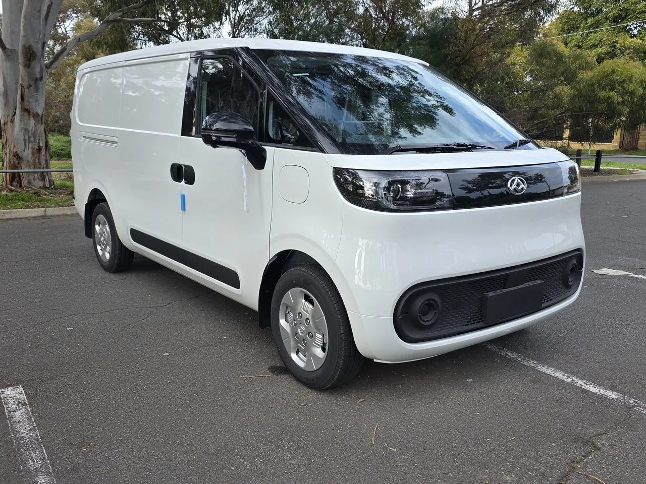 2026 LDV Edeliver 5 EVA1C Low Roof SWB Blanc White 1 Speed Automatic Van