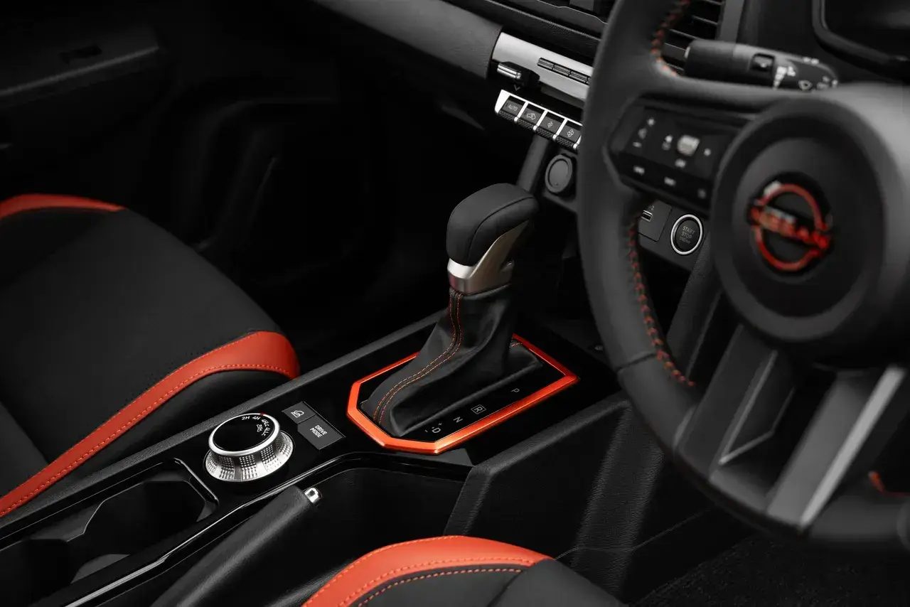 Nissan Navara Gallery
