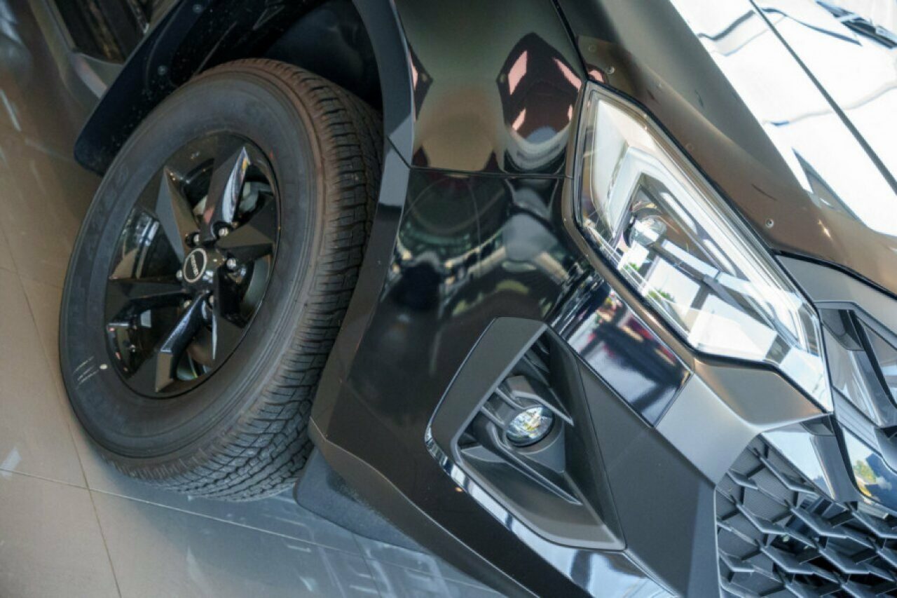 2025 Isuzu D-MAX X-RIDER 4X4 Dual Range