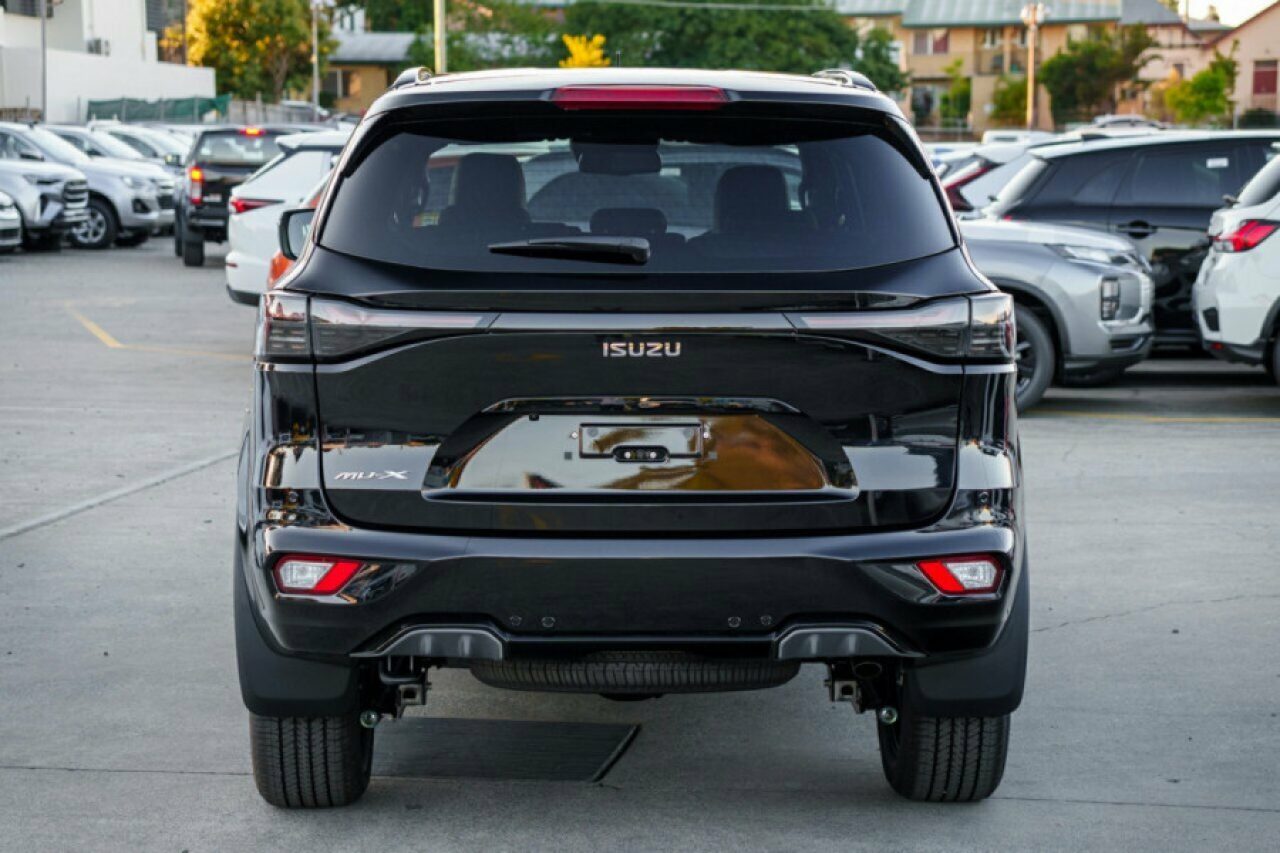 2025 Isuzu MU-X LS-T 4X4 Dual Range