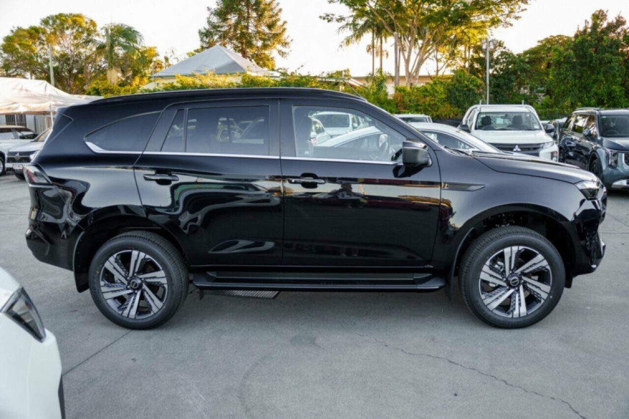 2026 Isuzu MU-X LS-T 4X4 Dual Range