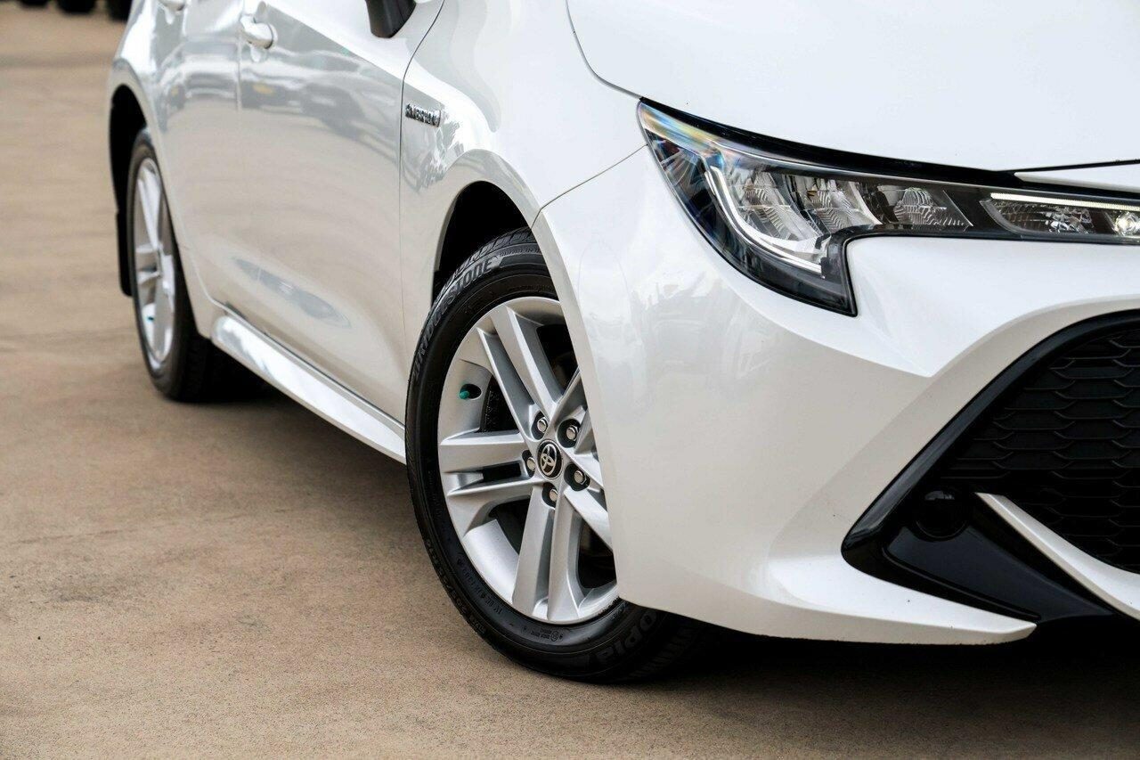 2020 Toyota Corolla Ascent Sport