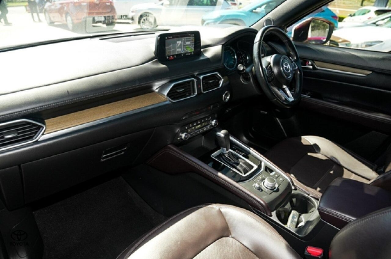 2019 Mazda CX-5 Akera