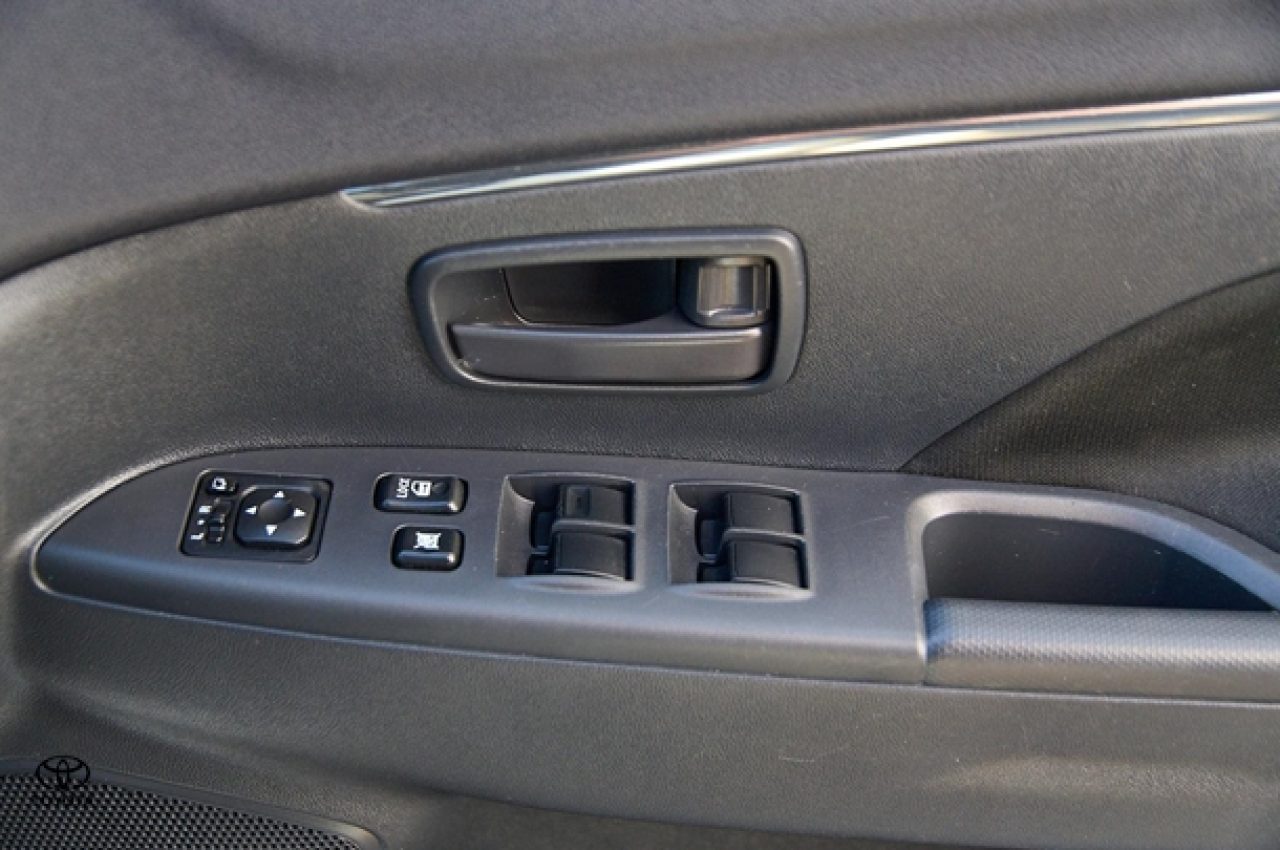2021 Mitsubishi ASX ES