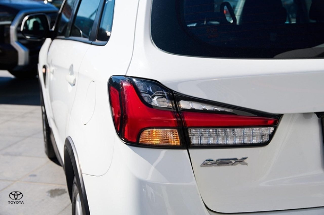 2021 Mitsubishi ASX ES