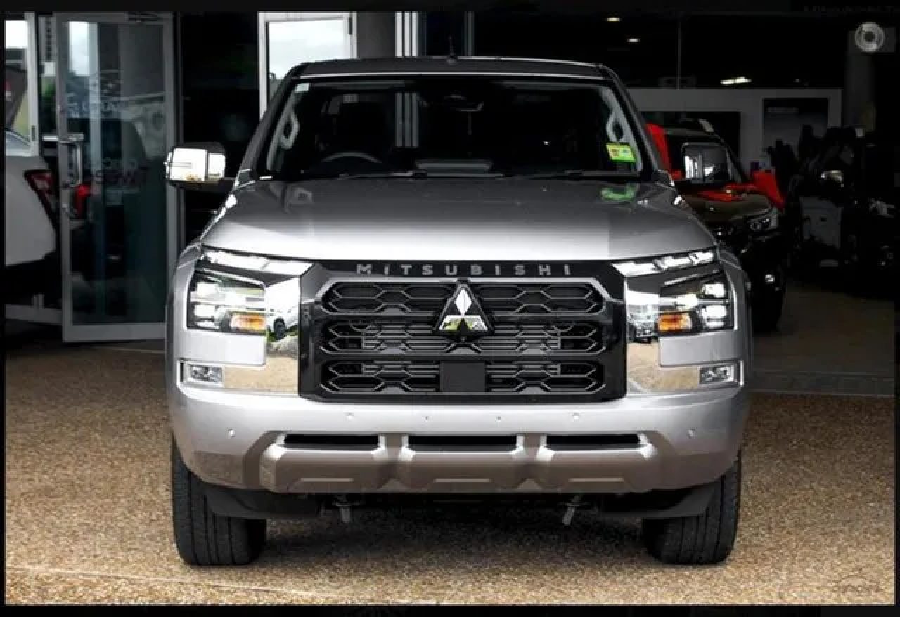 2026 Mitsubishi Triton MV MY26 GLS Pick-up Double Cab 4x4 Blade Silver 6 Speed Sports Automatic