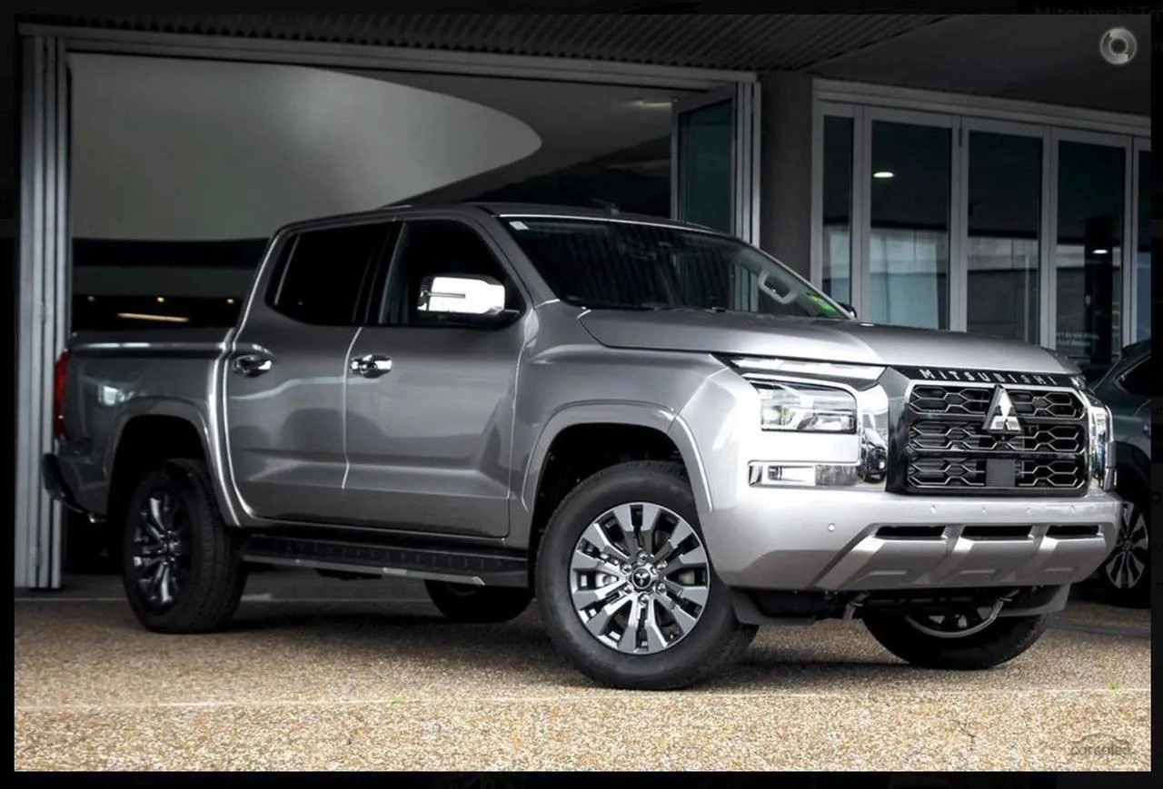 2026 Mitsubishi Triton MV MY26 GLS Pick-up Double Cab 4x4 Blade Silver 6 Speed Sports Automatic