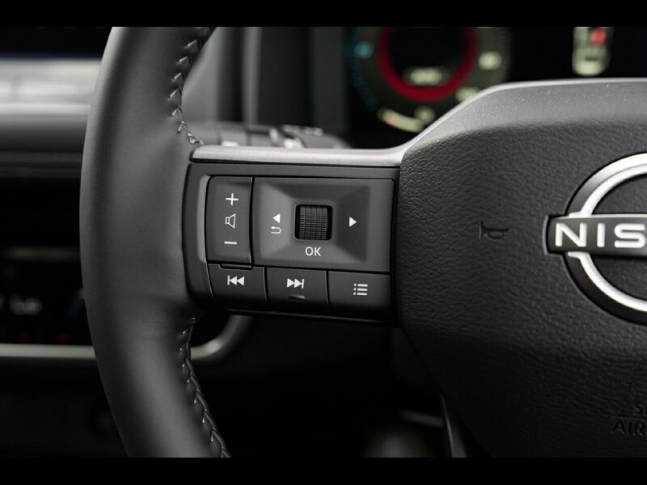 2026 Nissan X-Trail Ti-L e-4ORCE e-POWER Wagon (Diamond Black) New Car