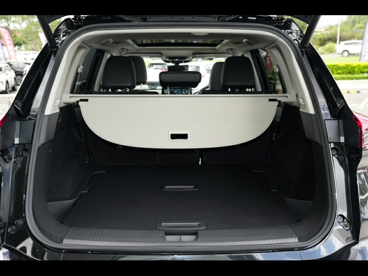 2026 Nissan X-Trail Ti-L e-4ORCE e-POWER Wagon (Diamond Black) New Car