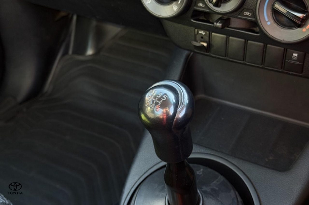 2021 Toyota Hilux SR