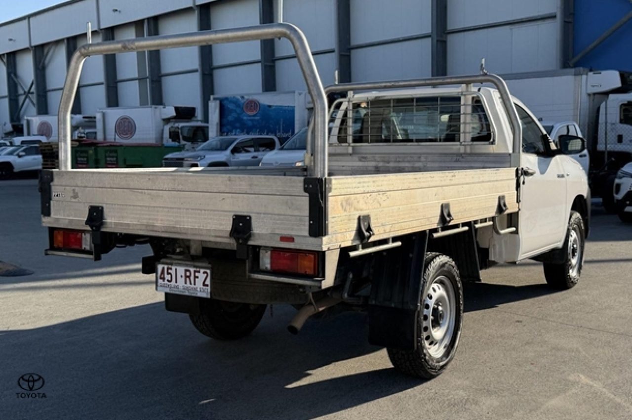 2021 Toyota Hilux SR