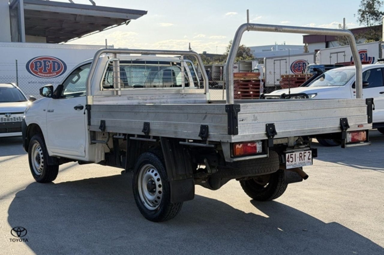 2021 Toyota Hilux SR