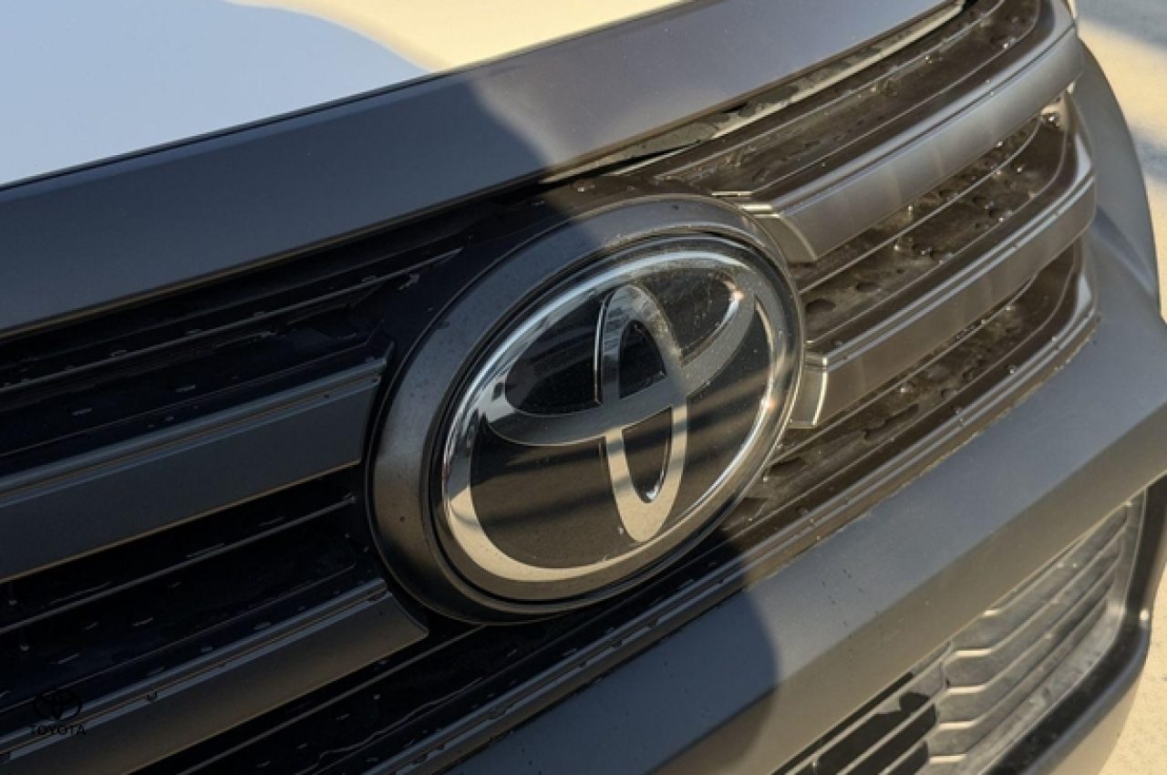 2021 Toyota Hilux SR