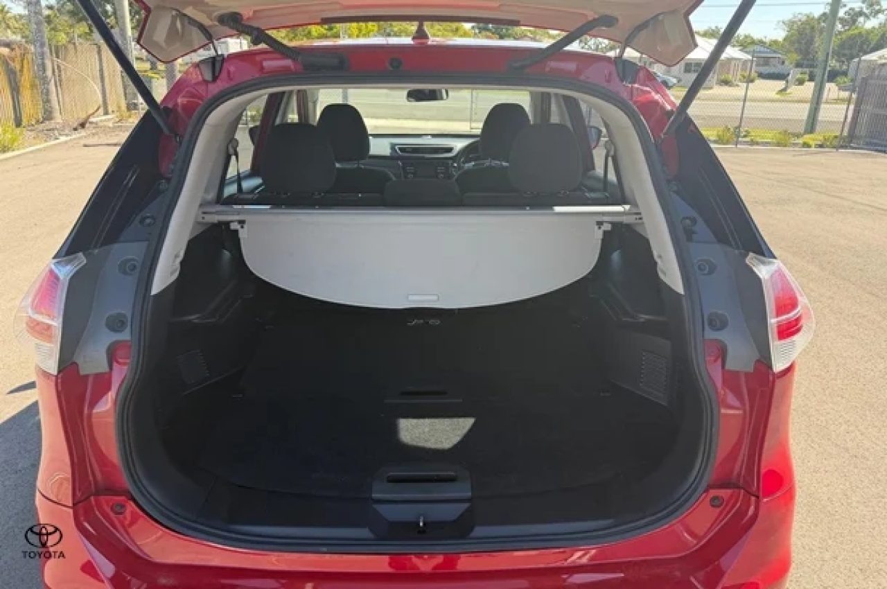 2016 Nissan X-TRAIL ST