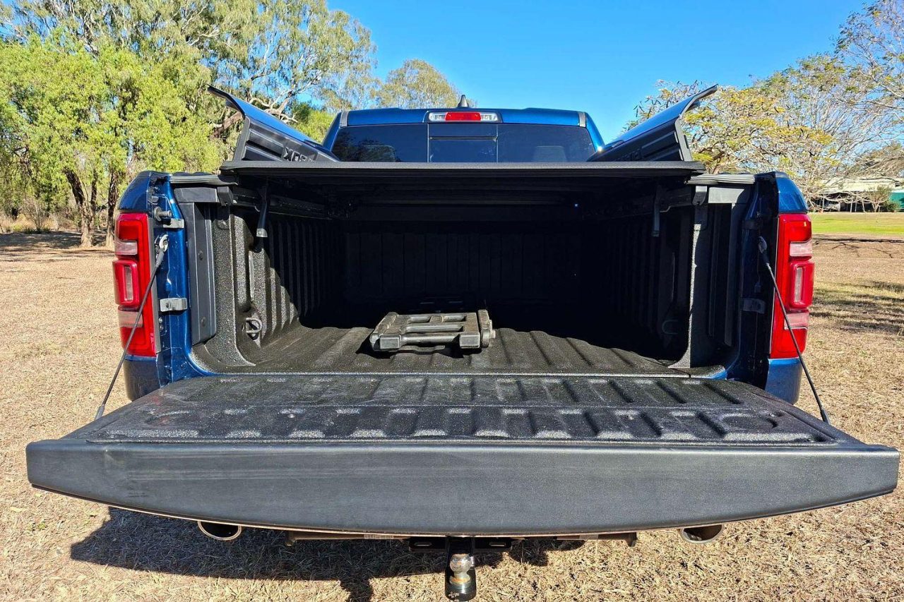 2023 DODGE RAM Laramie