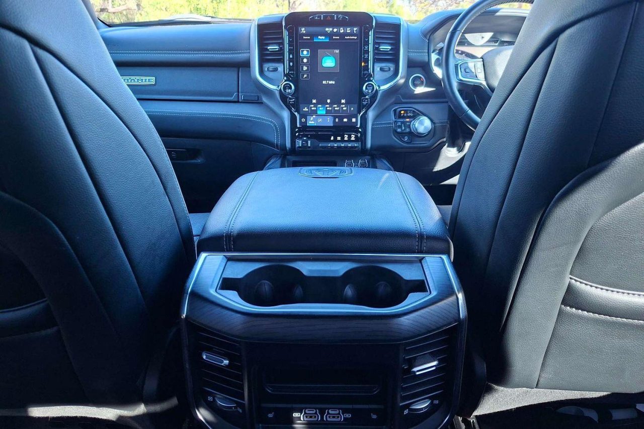 2023 DODGE RAM Laramie