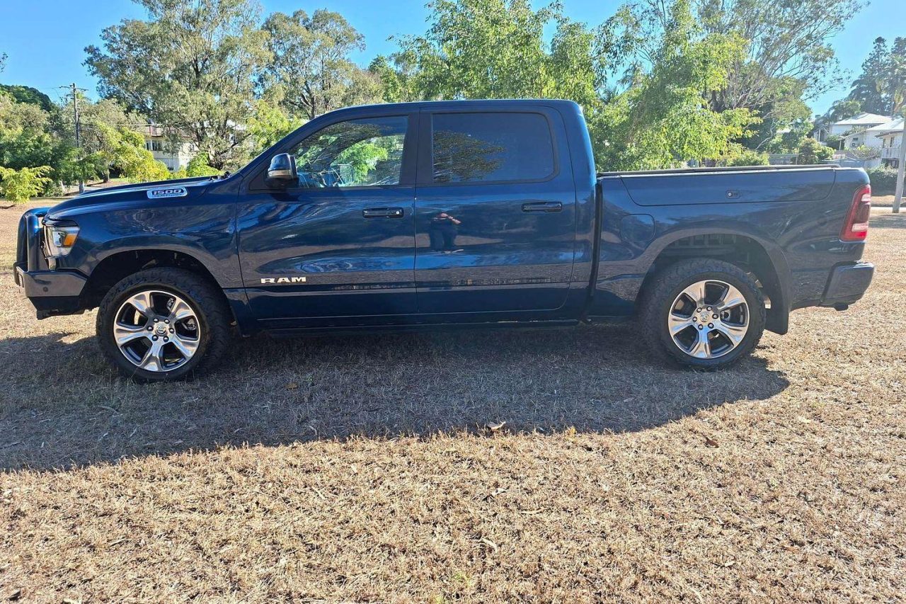 2023 DODGE RAM Laramie