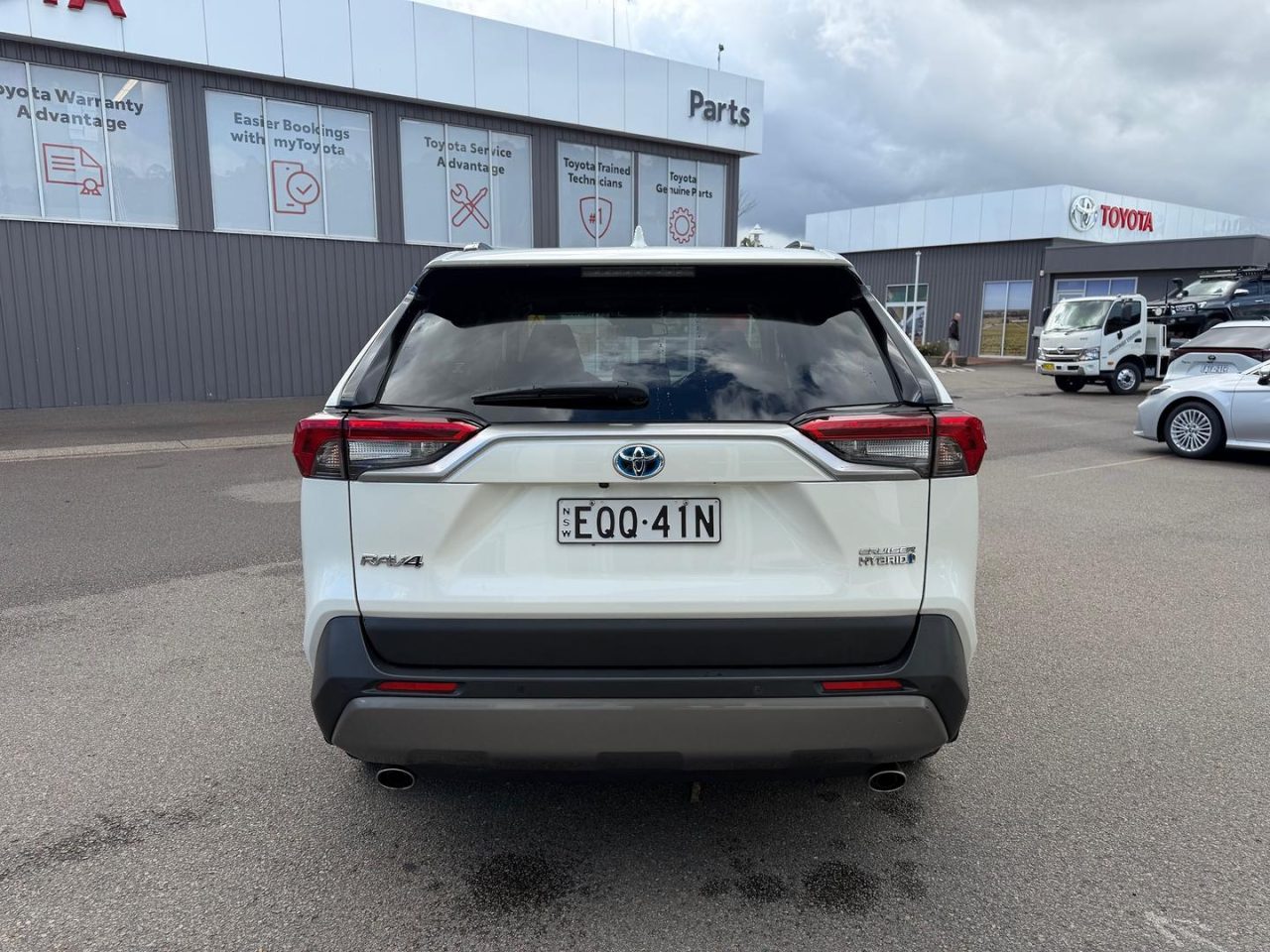 2020 Toyota RAV4 Hybrid Cruiser-AWD