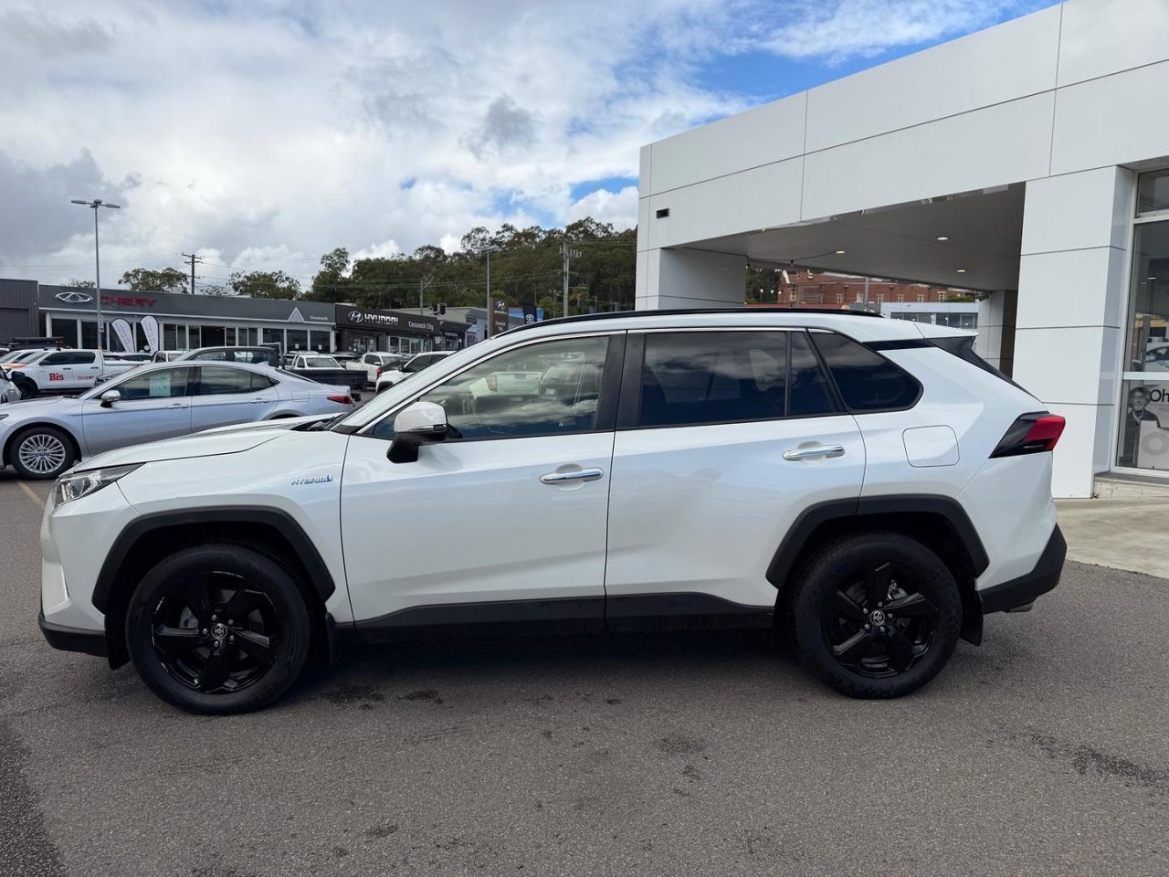 2020 Toyota RAV4 Hybrid Cruiser-AWD