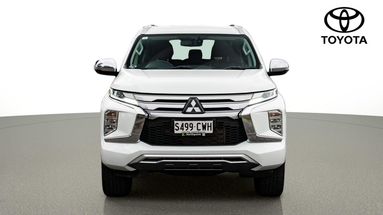 2020 Mitsubishi Pajero Sport GLS