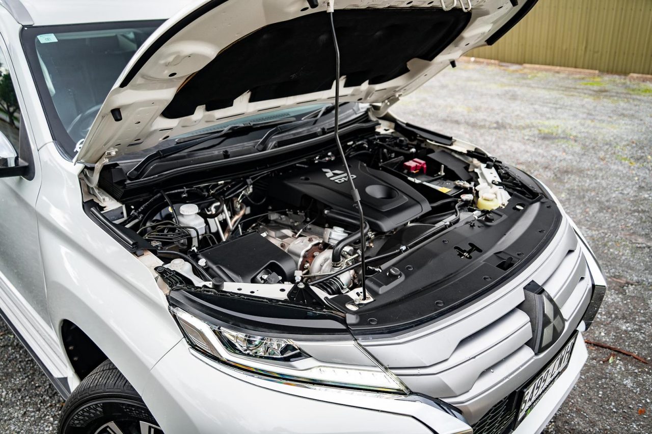 2020 Mitsubishi Pajero Sport GLS