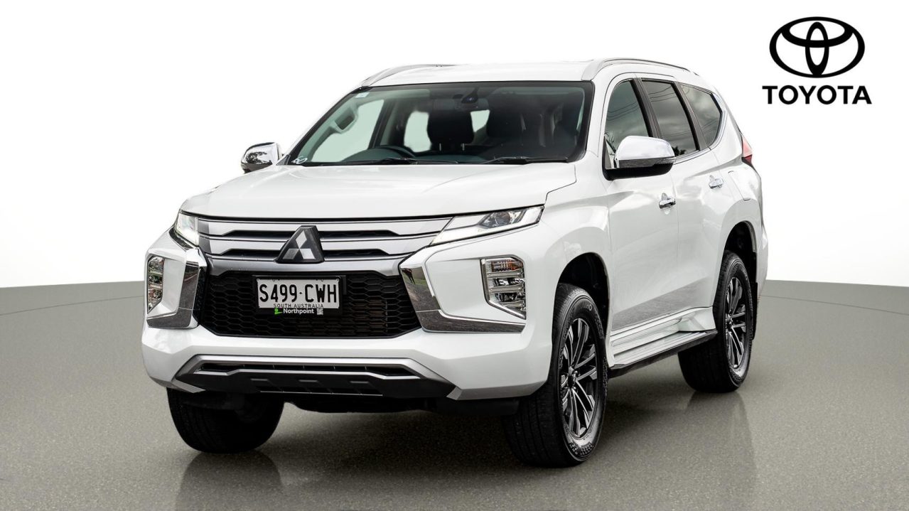 2020 Mitsubishi Pajero Sport GLS
