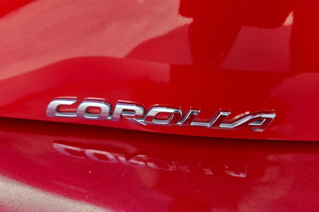 2021 Toyota Corolla Ascent Sport