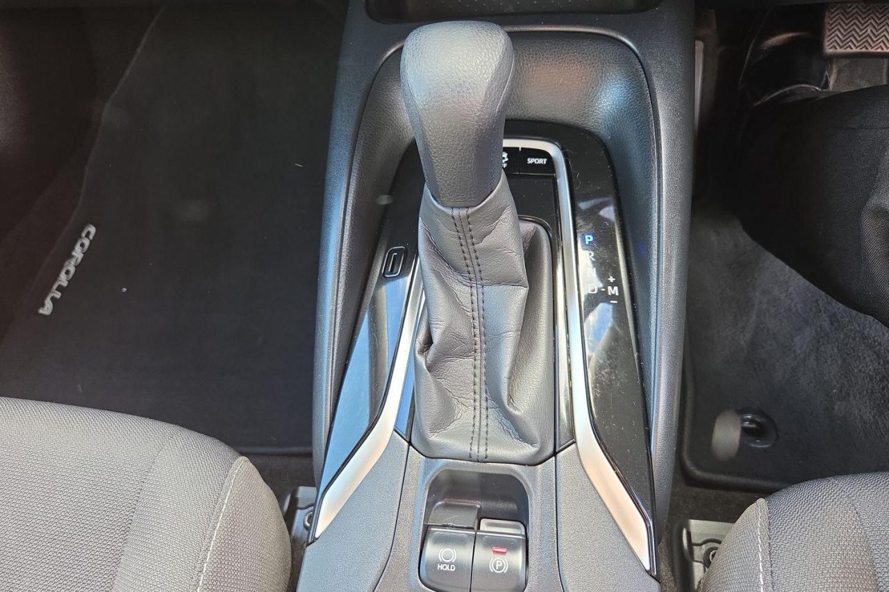 2021 Toyota Corolla Ascent Sport