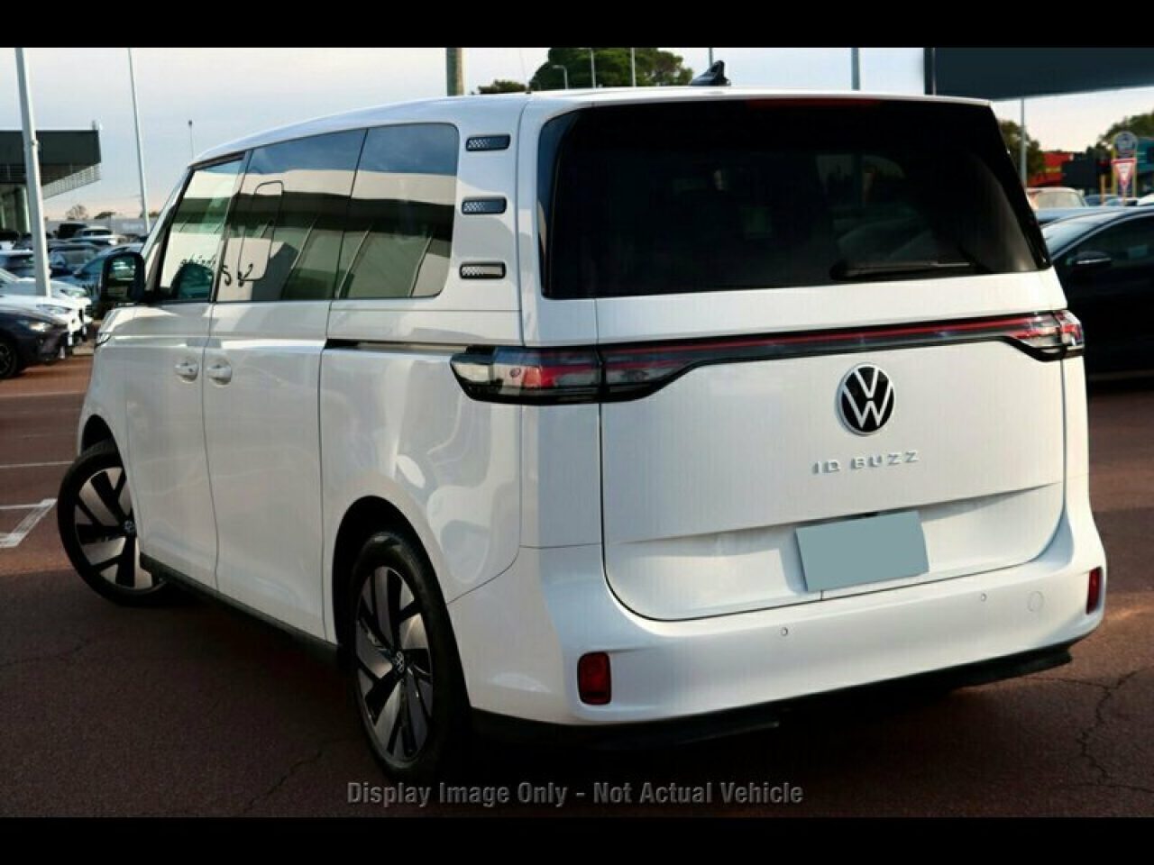 2025 Volkswagen ID. Buzz Pro SWB BEV560 Van Wagon (Candy White) New Car