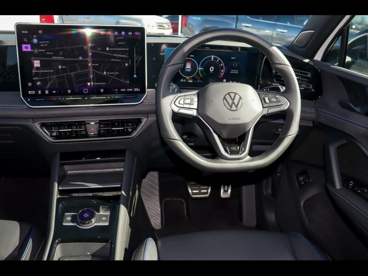 2026 Volkswagen Tiguan 200TSI eHybrid R-Line DSG Wagon (Pure White) Demo Car