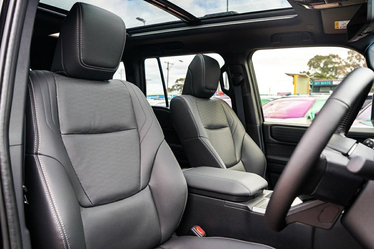 2026 Toyota Prado Kakadu