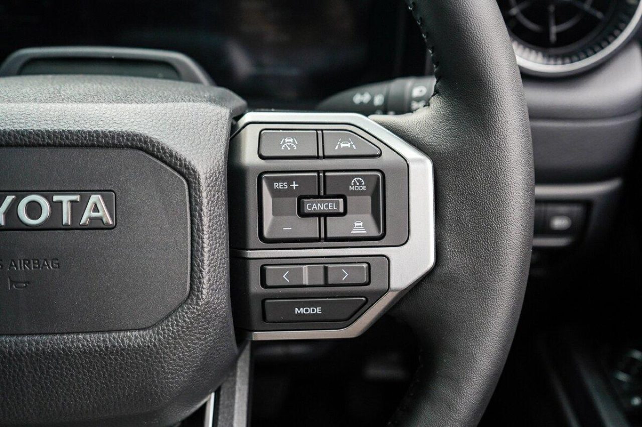 2026 Toyota Prado Kakadu