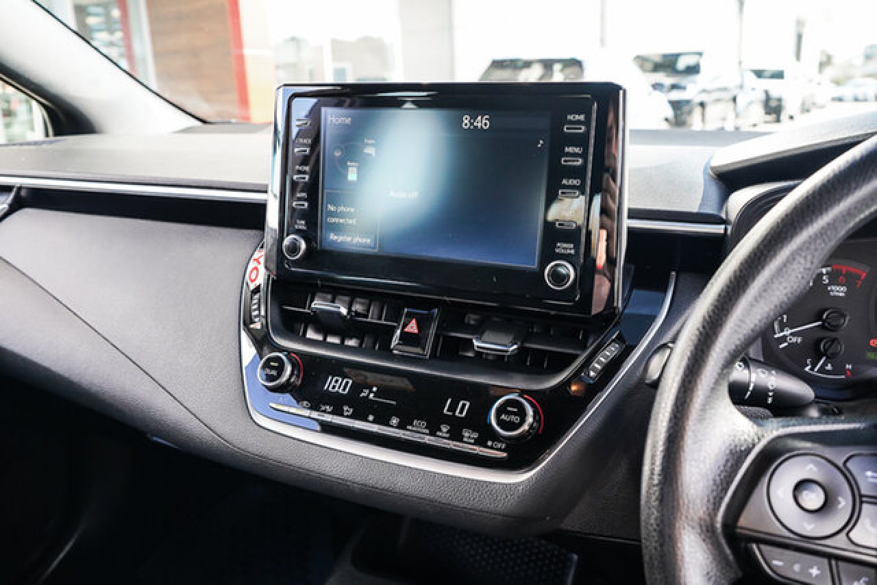 2020 Toyota Corolla Hatch Hybrid Ascent Sport