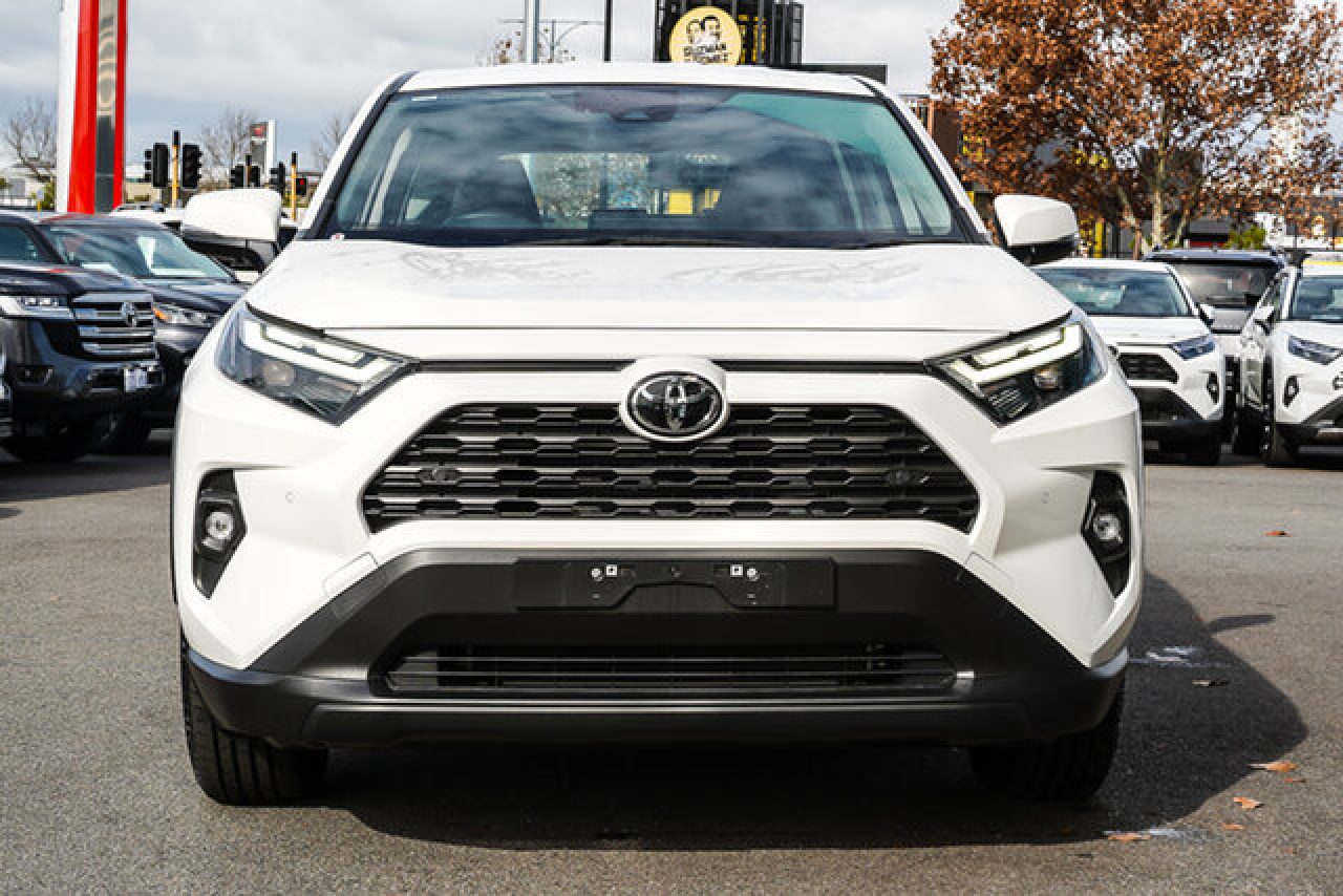 2024 Toyota RAV4 Hybrid GX 2WD