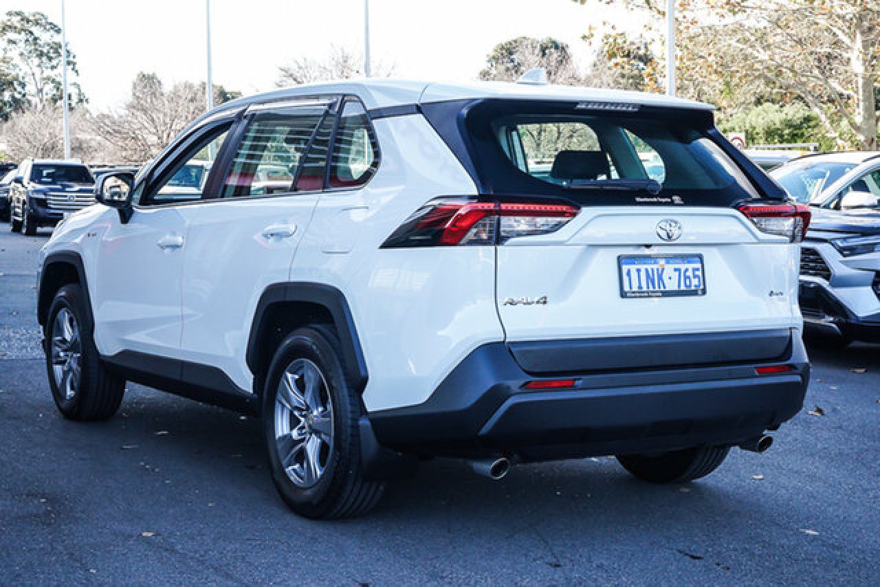 2024 Toyota RAV4 Hybrid GX 2WD
