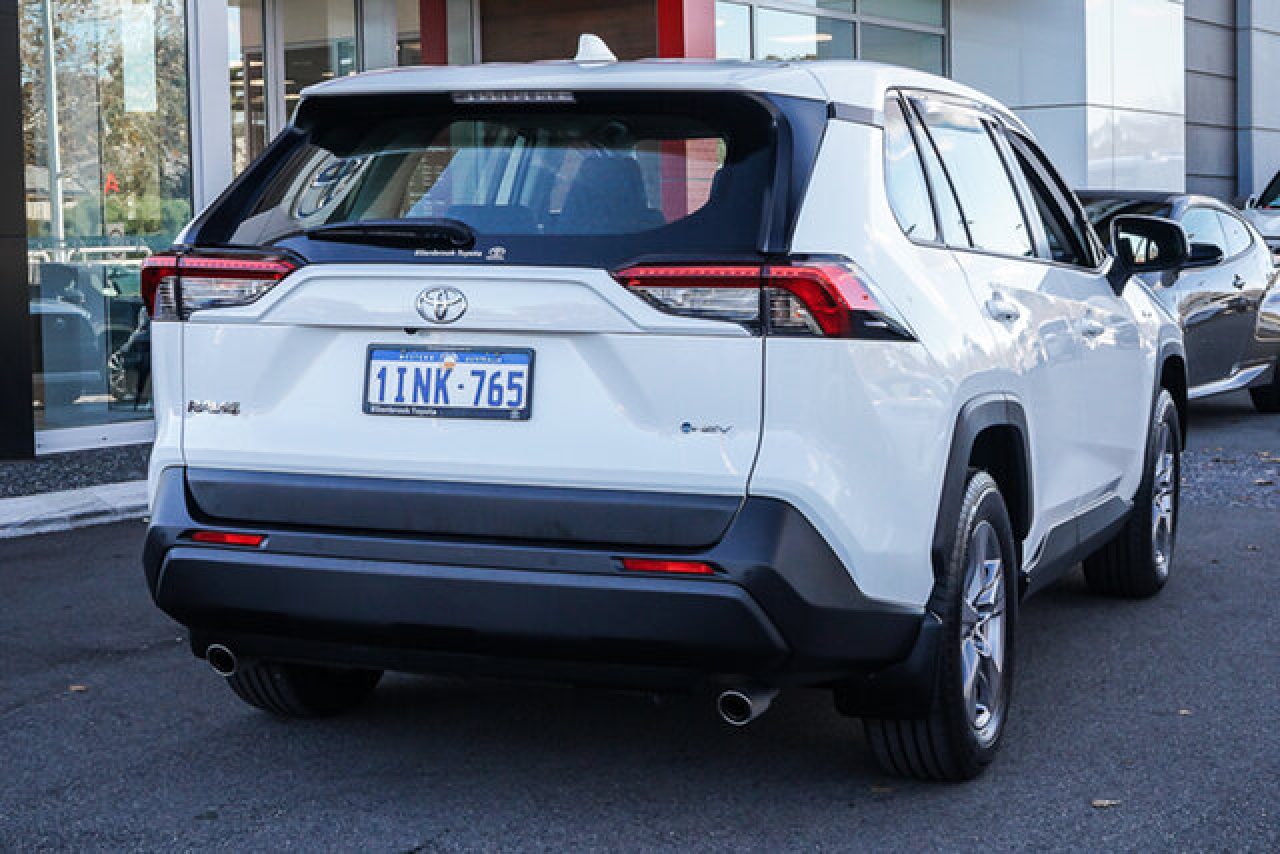 2024 Toyota RAV4 Hybrid GX 2WD