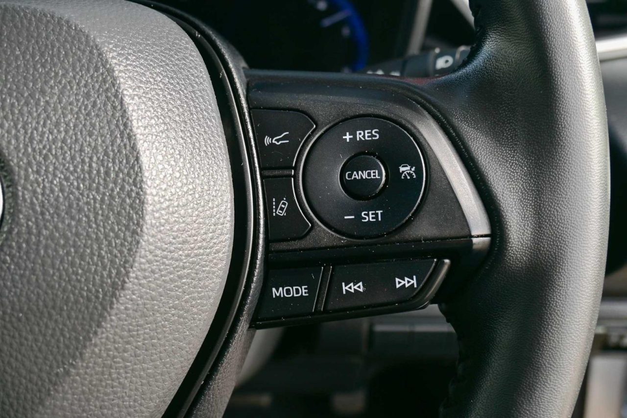 2022 Toyota Corolla Sedan Hybrid SX
