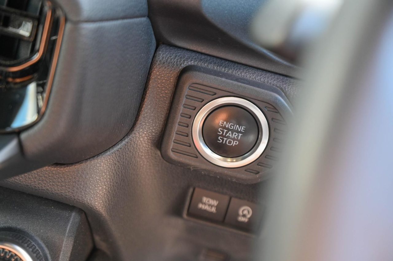 2024 Toyota Prado GXL