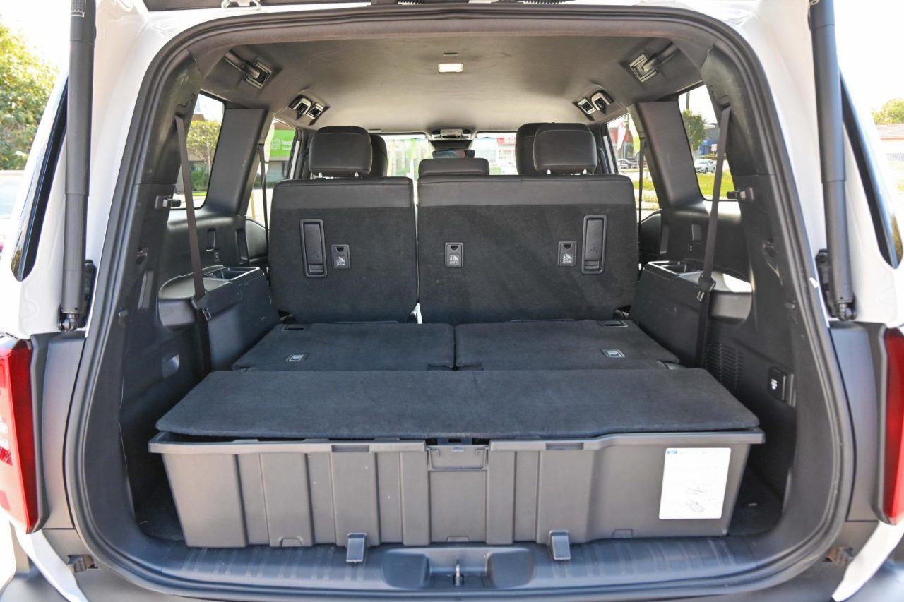 2024 Toyota Prado GXL