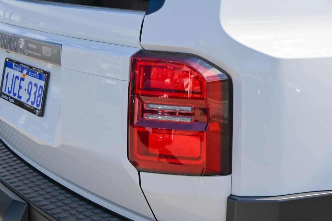 2024 Toyota Prado GXL
