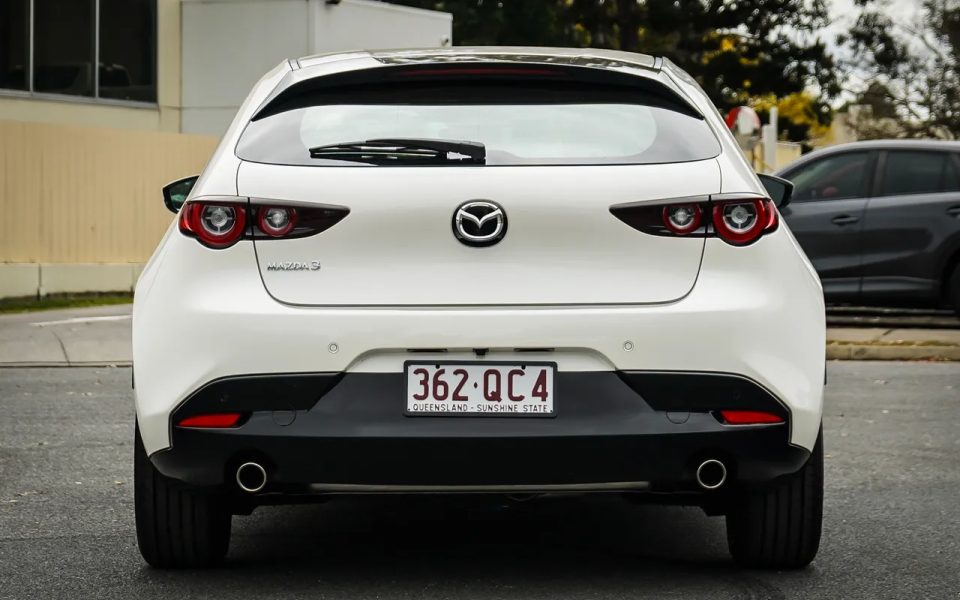 2026 Mazda 3 BP2H7A G20 SKYACTIV-Drive Pure Snowflake White Pearl 6 Speed Sports Automatic Hatchback