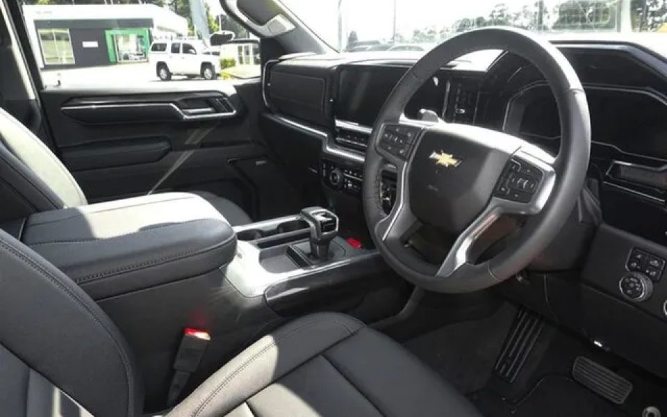 2026 Chevrolet Silverado T1 MY26 1500 LTZ Premium Pickup Crew Cab W/Tech Pack Radiant Red 10 Speed