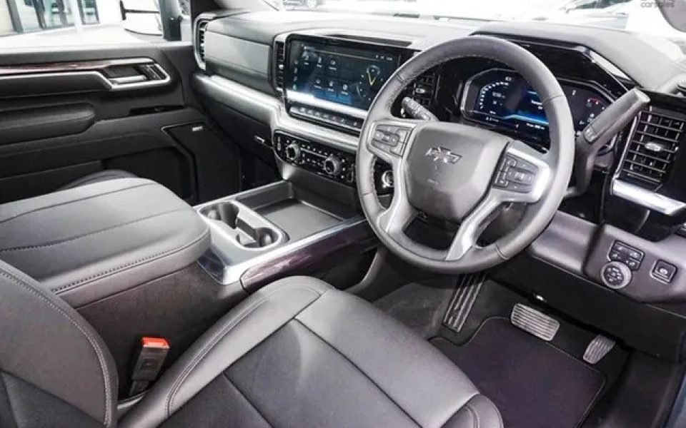 SILVERADO 2500 HD LTZ PREMIUM 6.6L T/D V8 10Spd